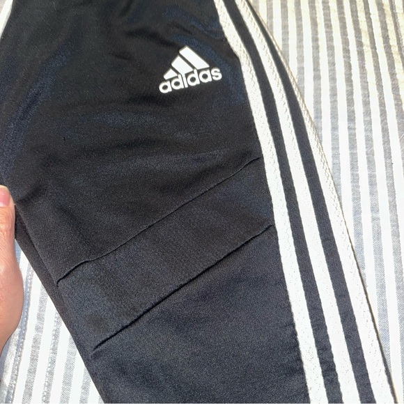 Adidas Ladies Jogger Pants XS - Picture 4 of 8